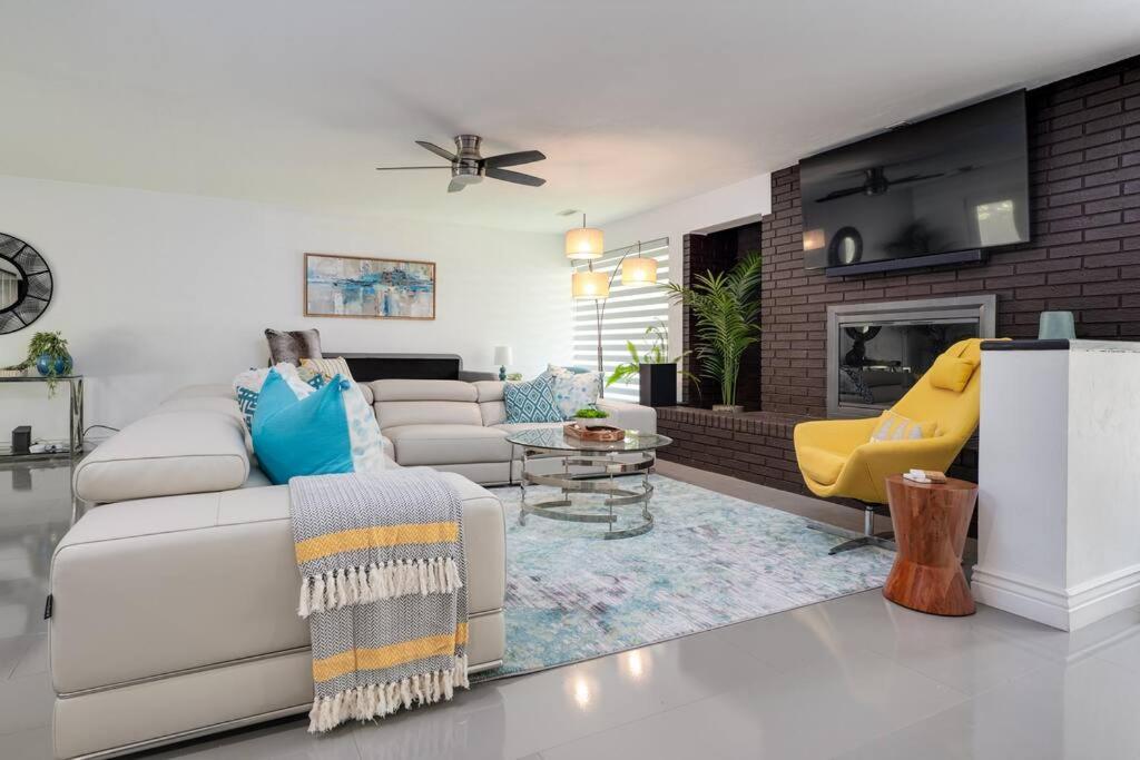 Villa Uf Sunshine House - Patio & Bbq - Chef Kitchen - Ev Car Station - Upscale Neighborhood! Gainesville Exterior foto