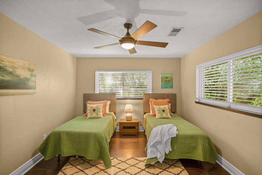 Villa Uf Sunshine House - Patio & Bbq - Chef Kitchen - Ev Car Station - Upscale Neighborhood! Gainesville Exterior foto